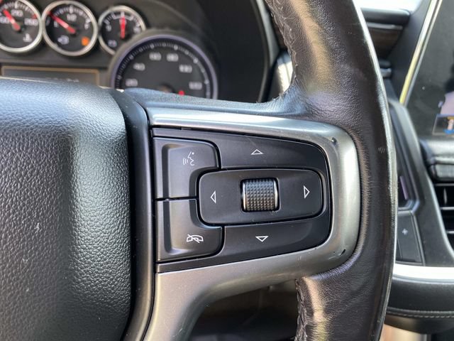 Used 2021 Chevrolet Suburban LT w/ Luxury Package AWD/4WD image 17