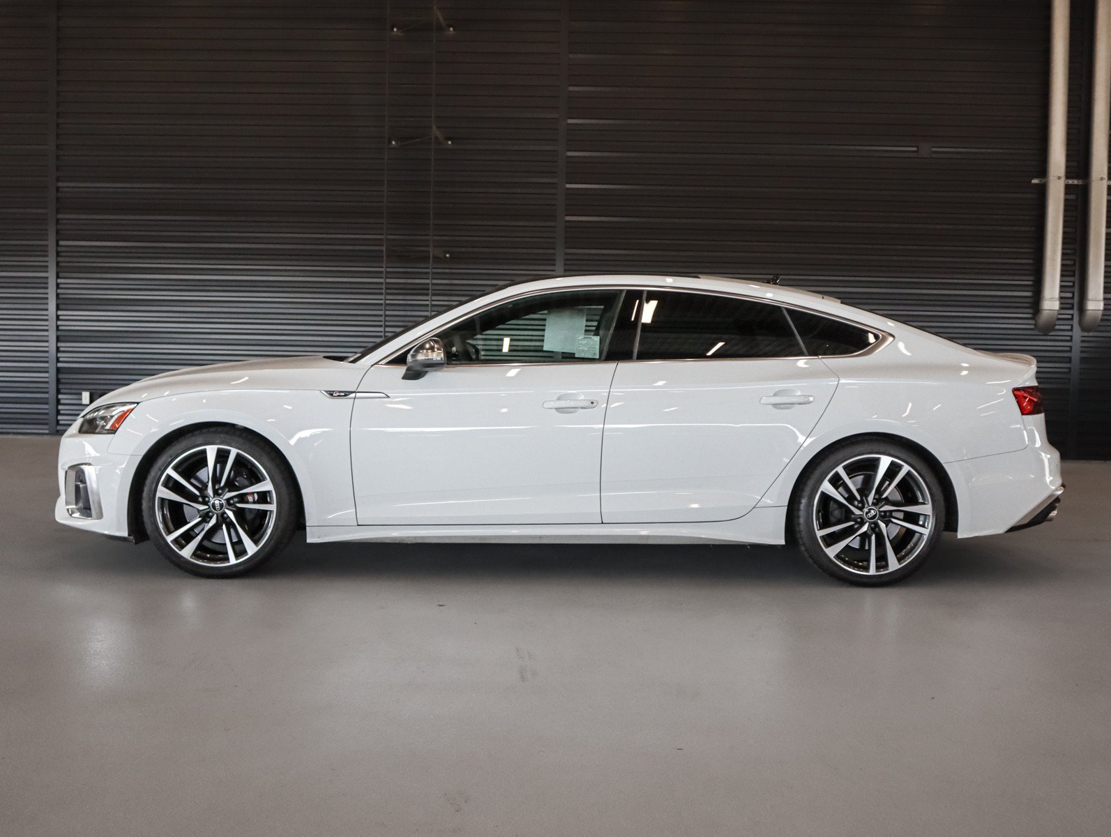 Used 2023 Audi S5 Premium Plus w/ Premium Plus Package AWD/4WD image 15