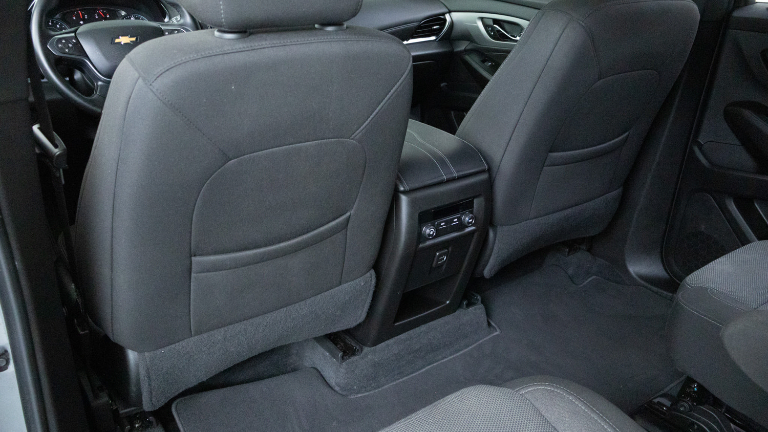 Used 2023 Chevrolet Traverse LT AWD/4WD image 30
