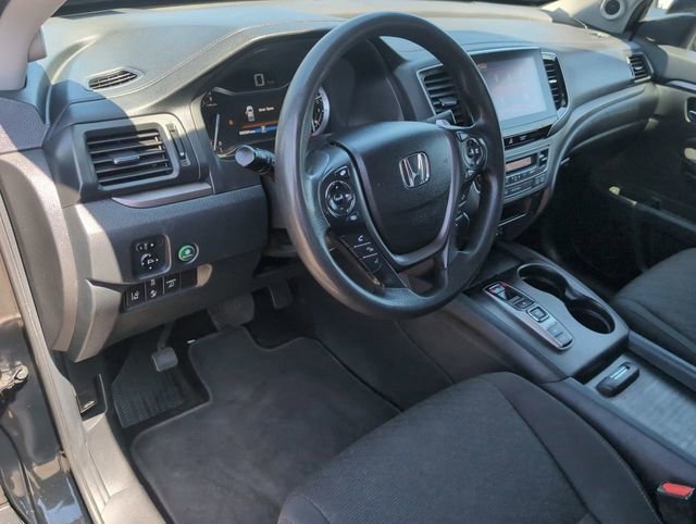 Used 2023 Honda Ridgeline Sport image 10