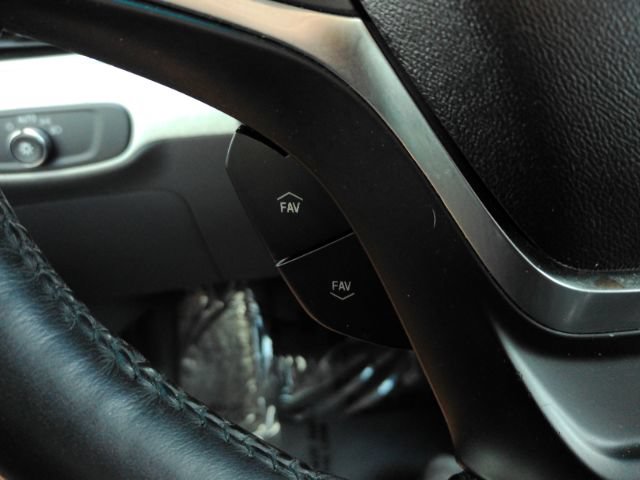 Used 2019 Chevrolet Bolt LT FWD image 34