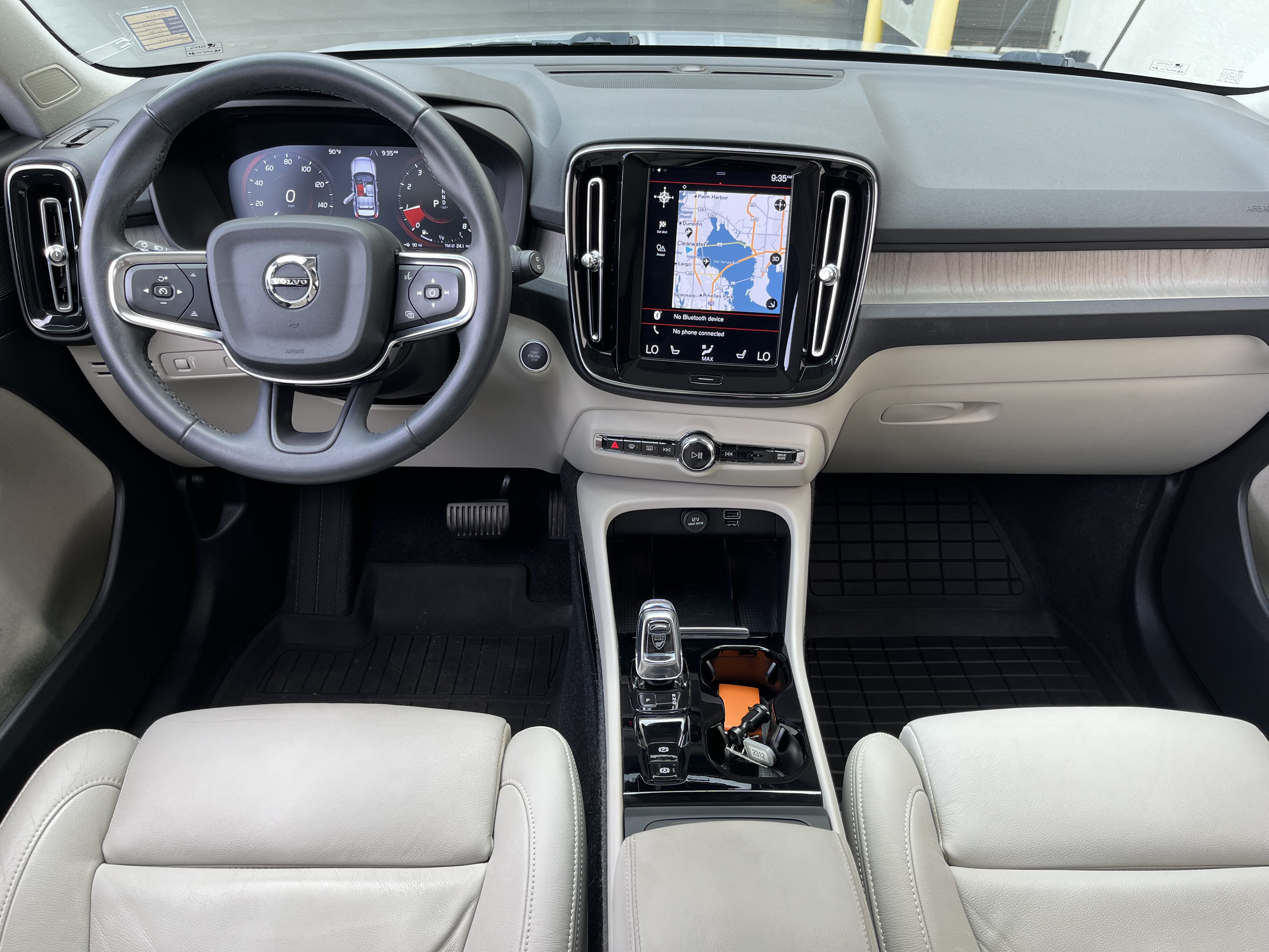 Used 2022 Volvo XC40 T5 Inscription w/ Advanced Package AWD/4WD image 17