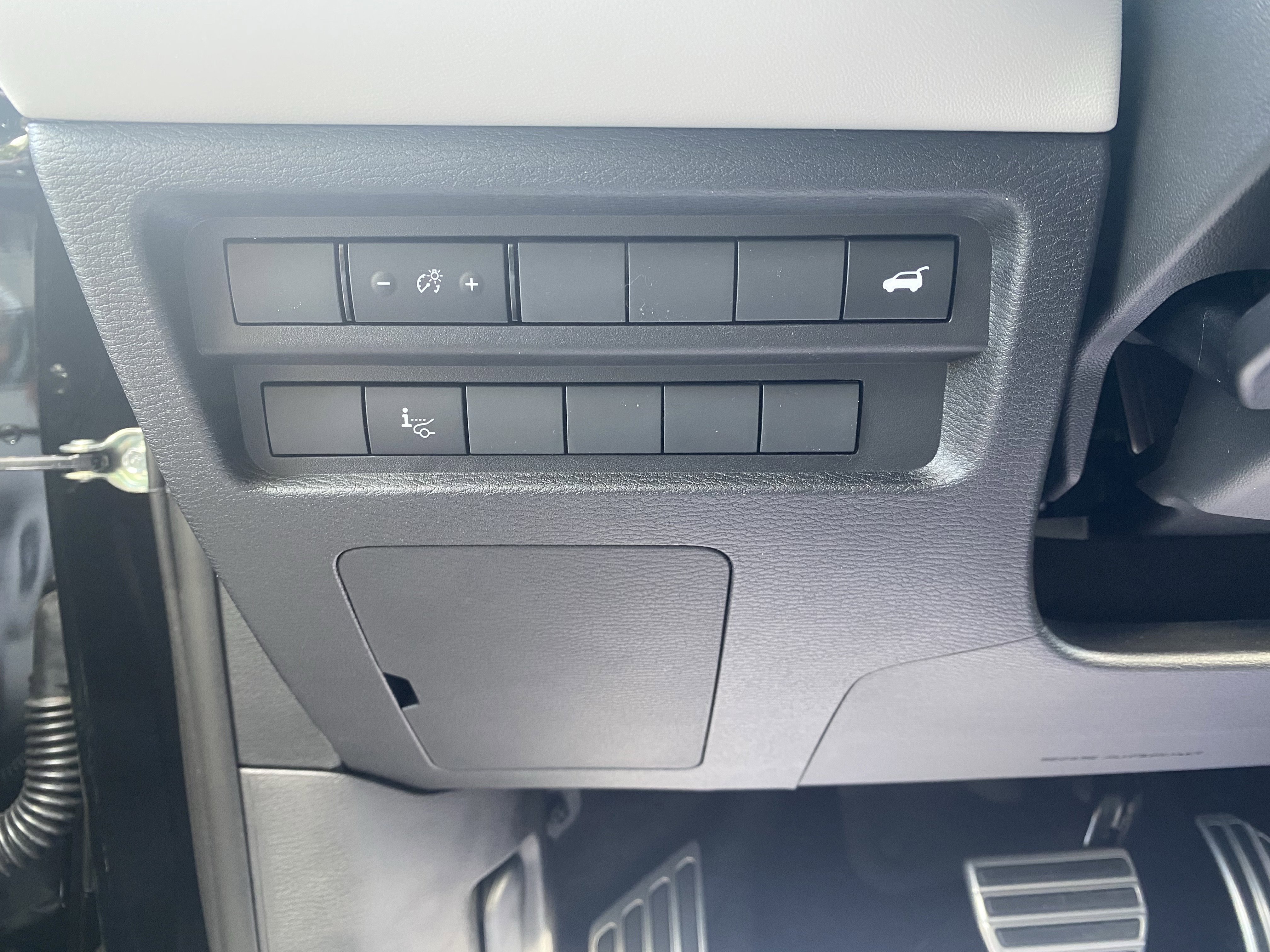 New 2025 Mitsubishi Outlander AWD image 7