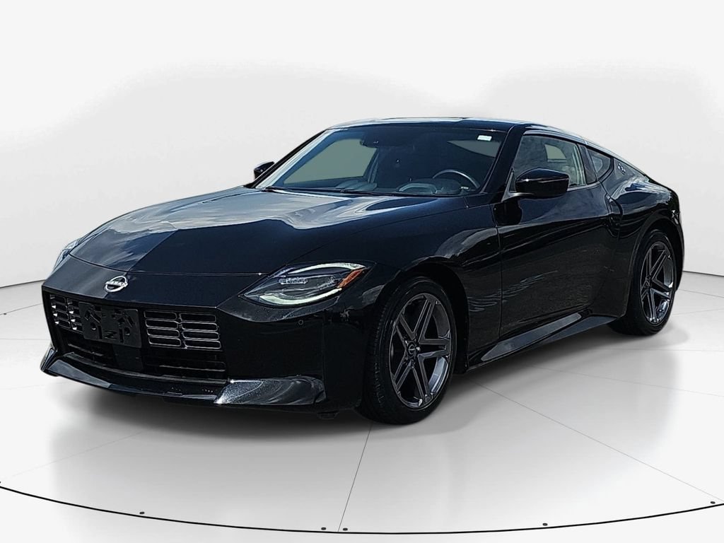 Used 2025 Nissan Z Performance w/ Floor Mat Package RWD image 11