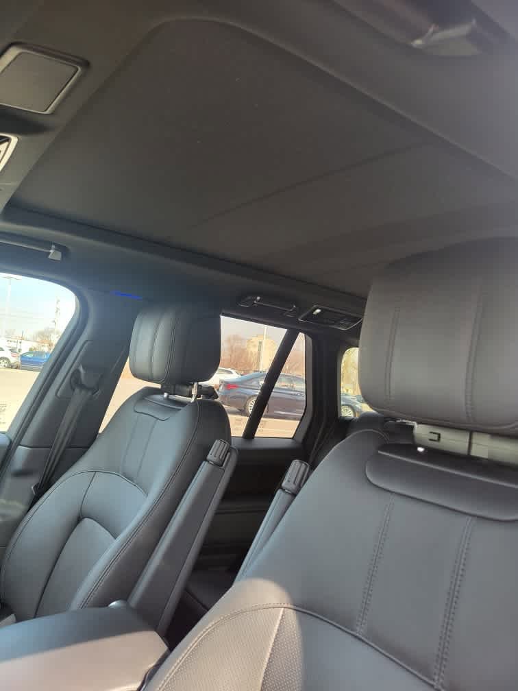 Used 2021 Land Rover Range Rover Westminster Edition image 6