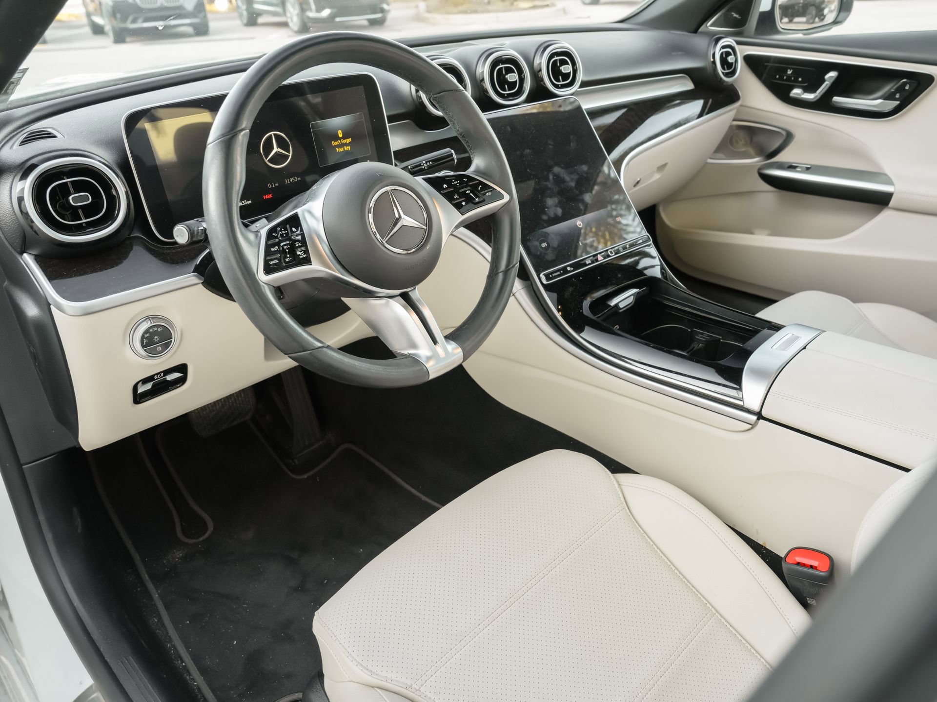 Used 2024 Mercedes-Benz C 300 4MATIC Sedan image 15