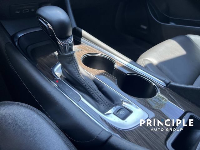 Used 2023 Chevrolet Malibu LT w/ Sport Edition FWD image 28