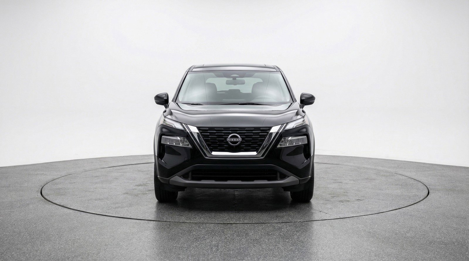 Used 2025 Nissan Rogue SV AWD/4WD image 2