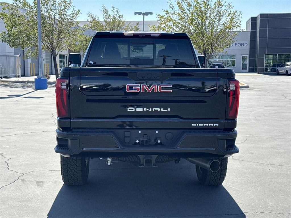 New 2025 GMC Sierra 2500 Denali w/ Denali Reserve Package image 5