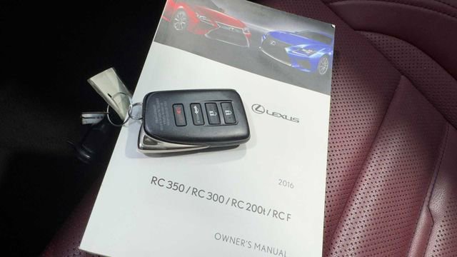 Used 2016 Lexus RC 200t image 31