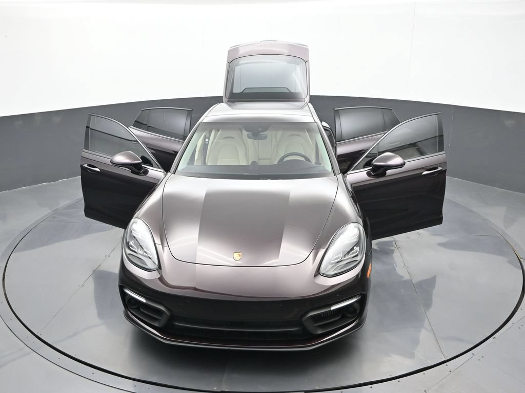 Certified 2023 Porsche Panamera 4 Platinum Edition AWD/4WD image 33