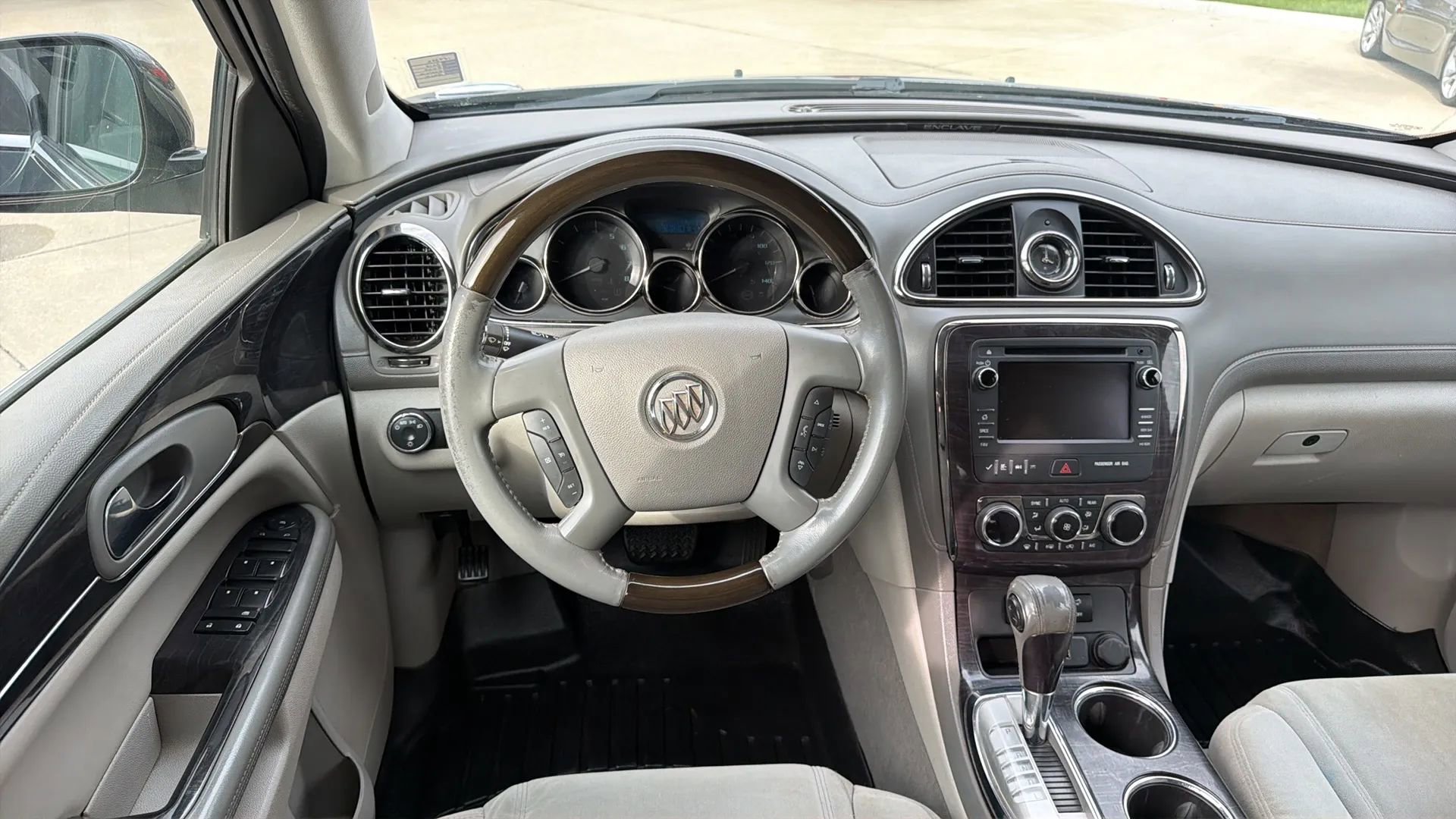 Used 2015 Buick Enclave Convenience FWD image 54
