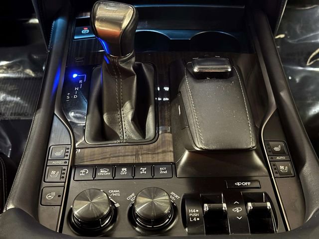 Used 2020 Lexus LX 570 4WD w/ Sport Package image 25