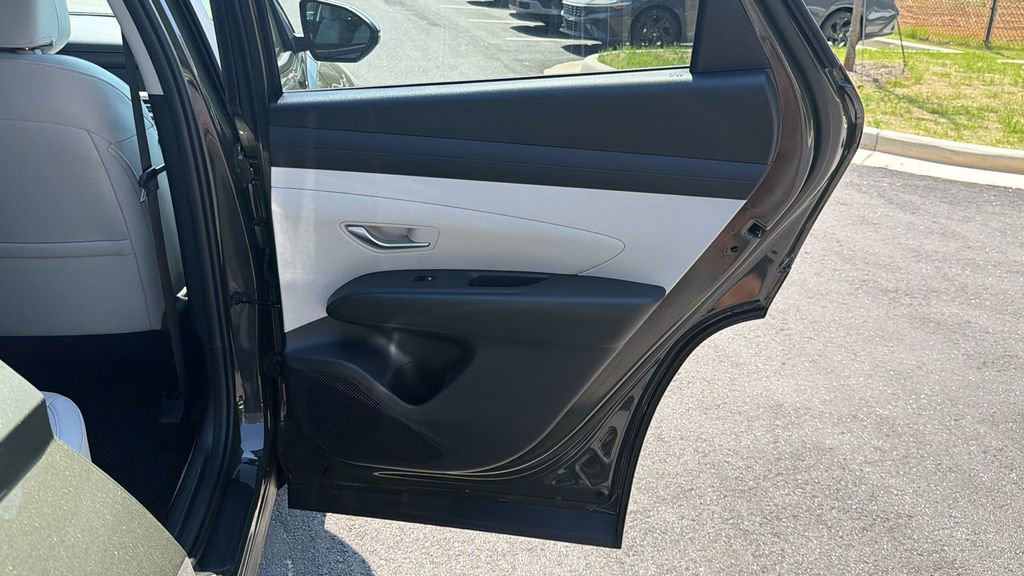 New 2026 Hyundai Tucson SEL FWD image 18