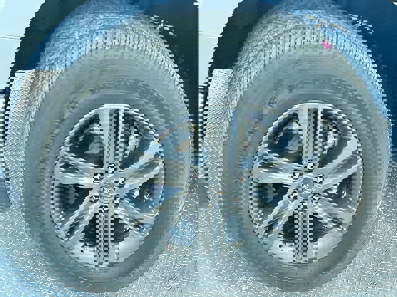 Used 2022 Ford F150 Lariat image 10