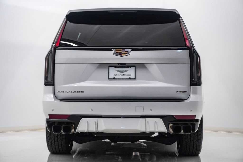 Used 2023 Cadillac Escalade V w/ Heavy-Duty Trailer Package AWD/4WD image 8