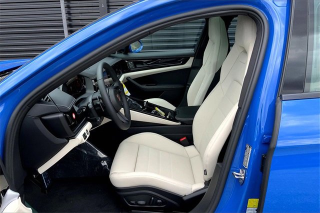 New 2026 Porsche Panamera 4 image 5