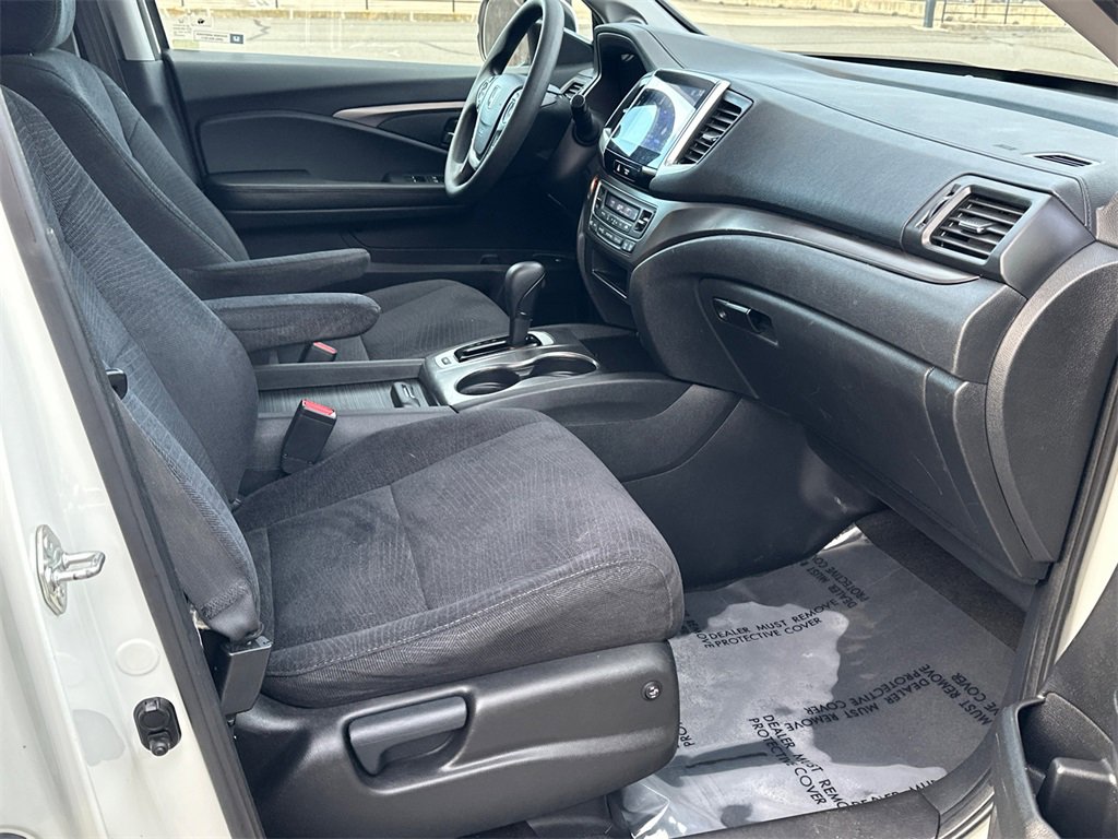 Used 2017 Honda Pilot EX image 9