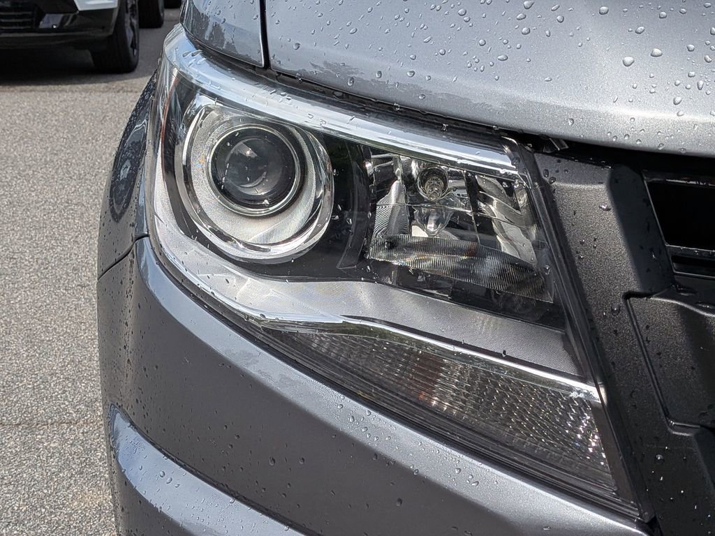 Used 2020 Chevrolet Colorado LT w/ Colorado RST Special Edition image 10