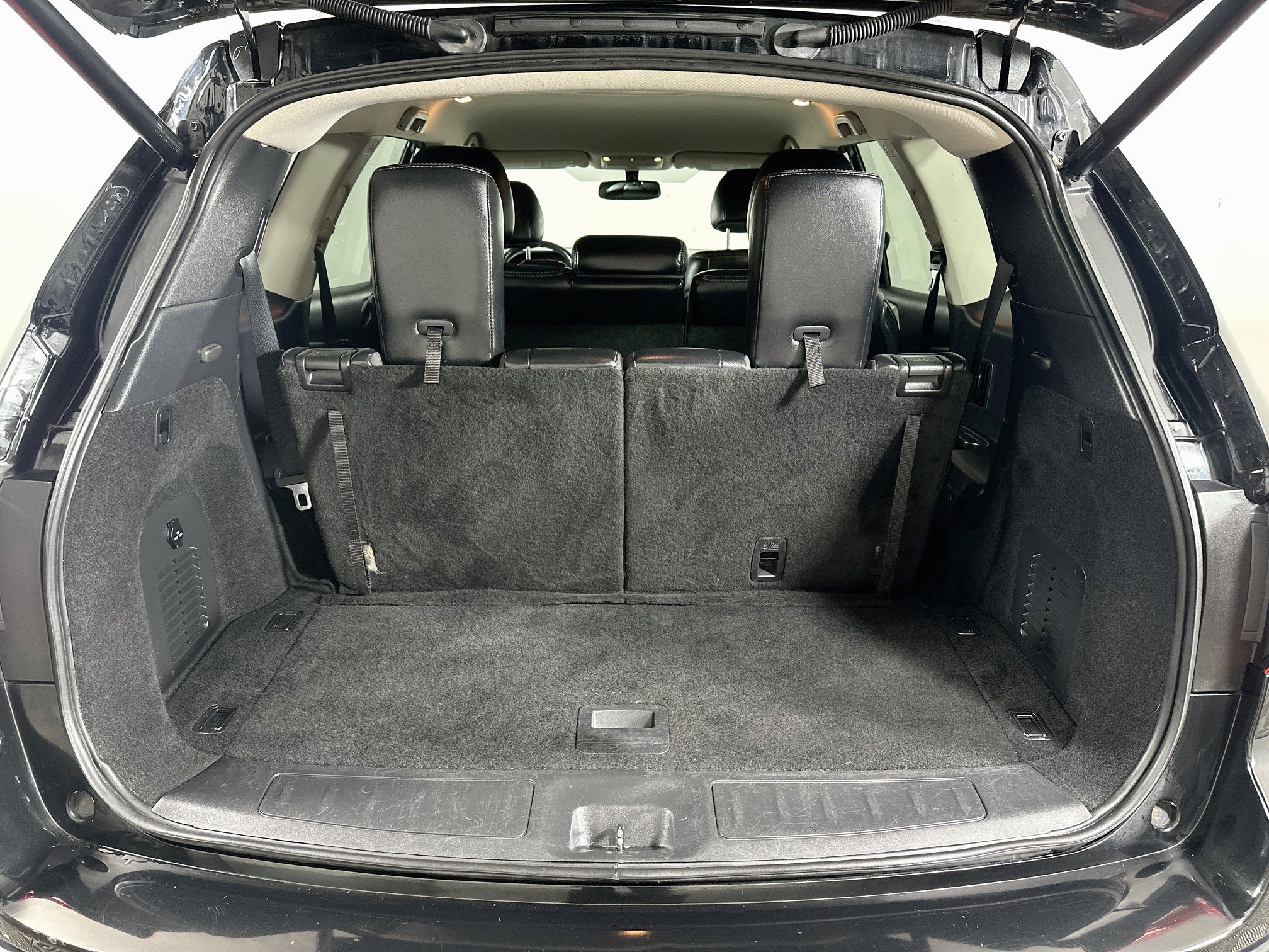 Used 2019 Nissan Pathfinder SL AWD/4WD image 26