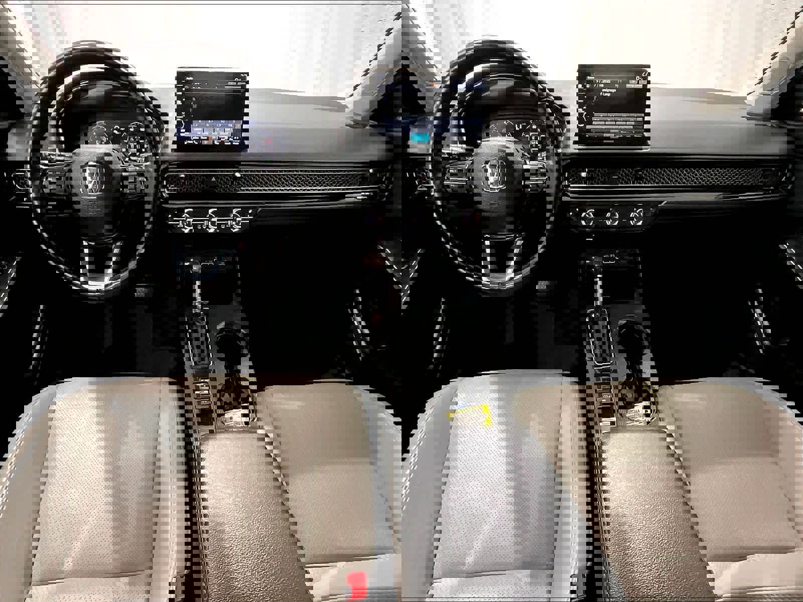 Used 2024 Honda Civic Touring image 21