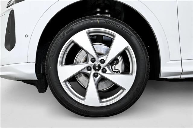 New 2025 Audi Q5 Premium Plus image 7