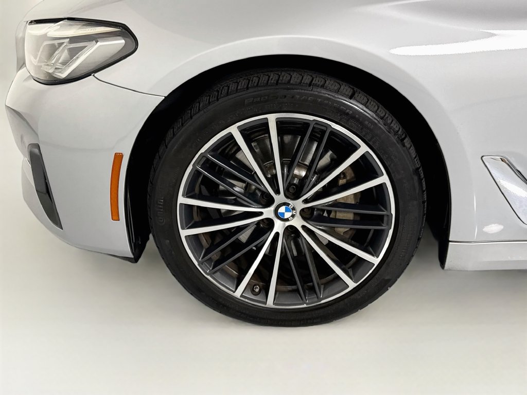 Used 2021 BMW 530i w/ Convenience Package RWD image 30