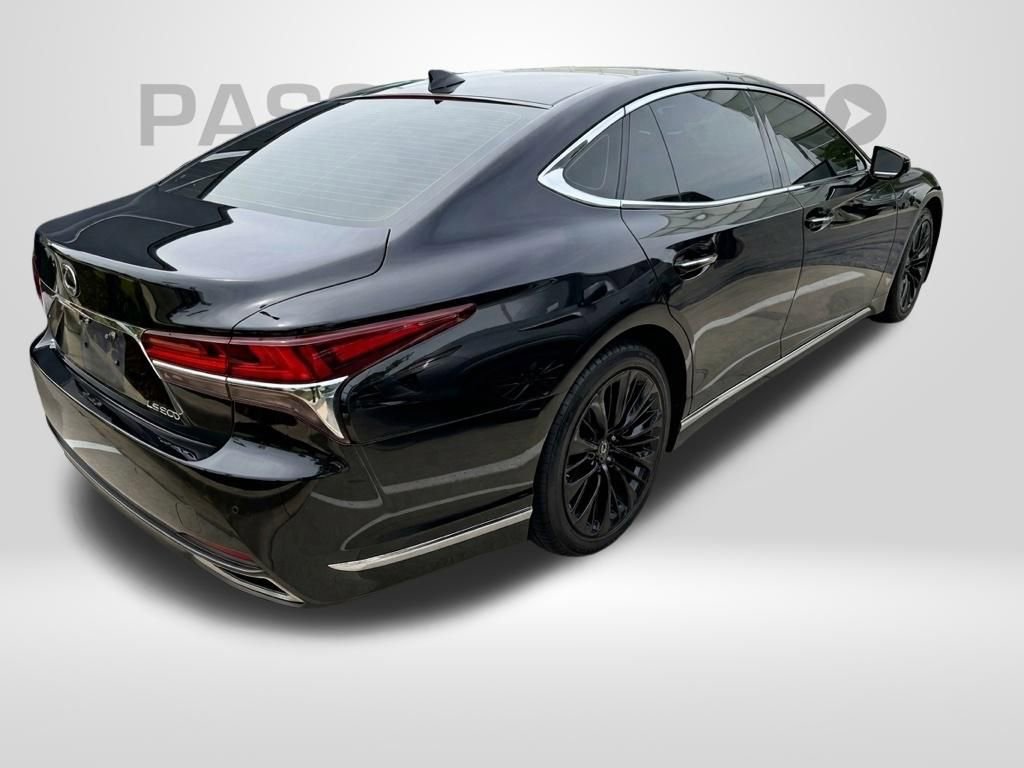 Used 2018 Lexus LS 500 w/ Accessory Package (Z2) RWD image 2