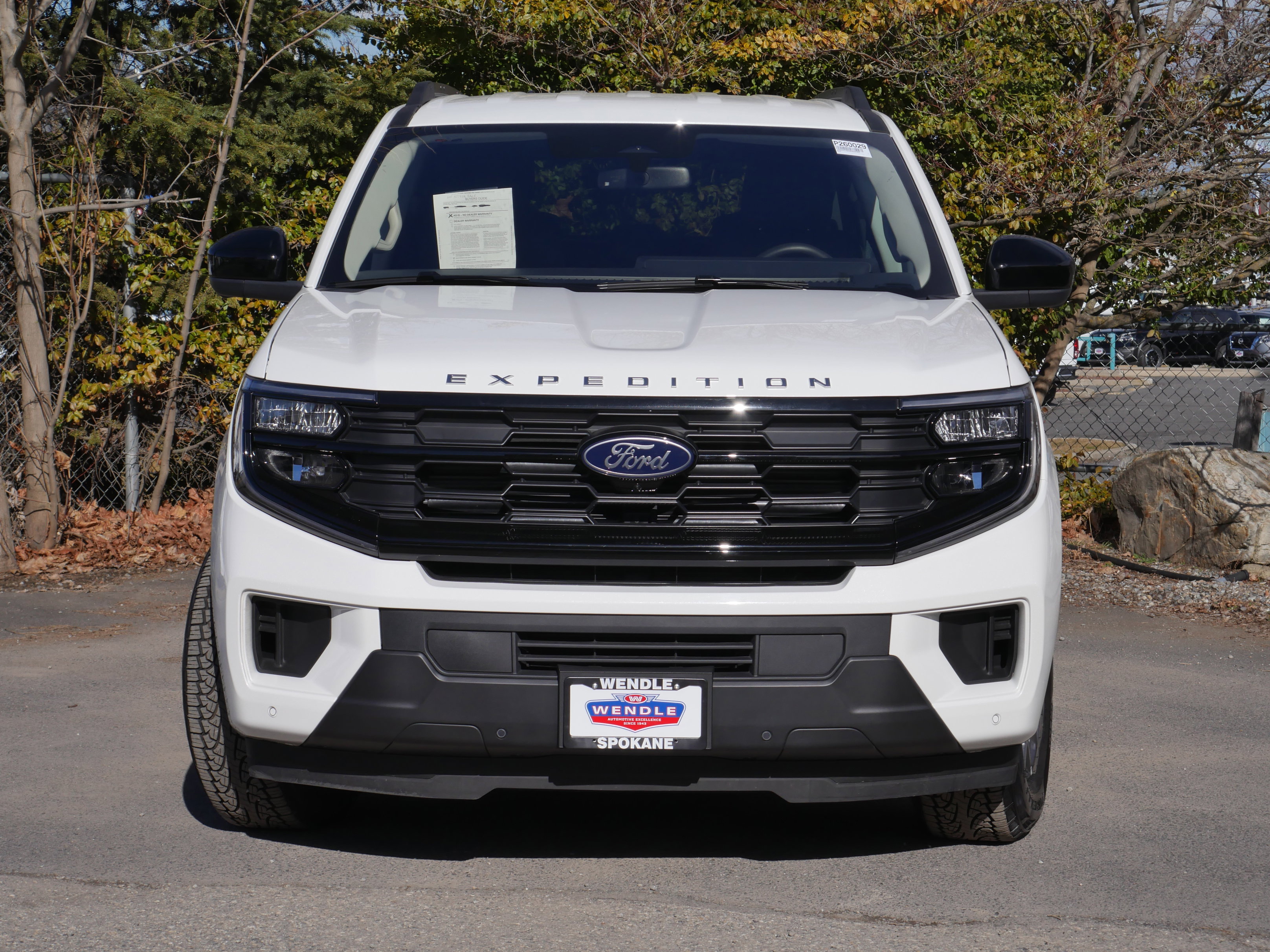 Certified 2025 Ford Expedition Active AWD/4WD image 33