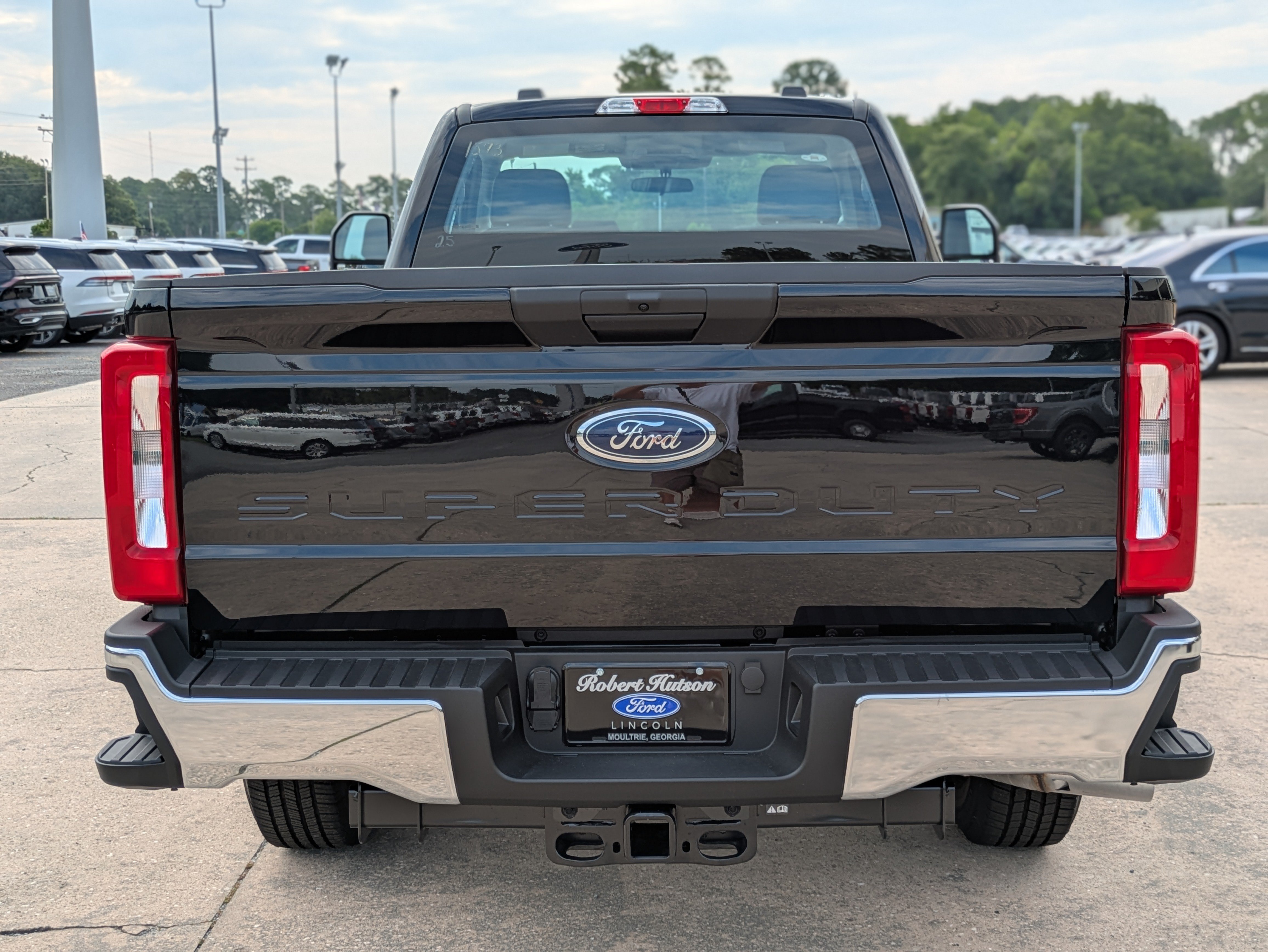 Used 2025 Ford F250 XL w/ XL Chrome Package RWD image 7