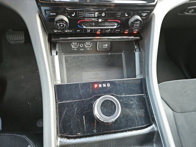 Used 2024 Jeep Grand Cherokee Altitude image 25