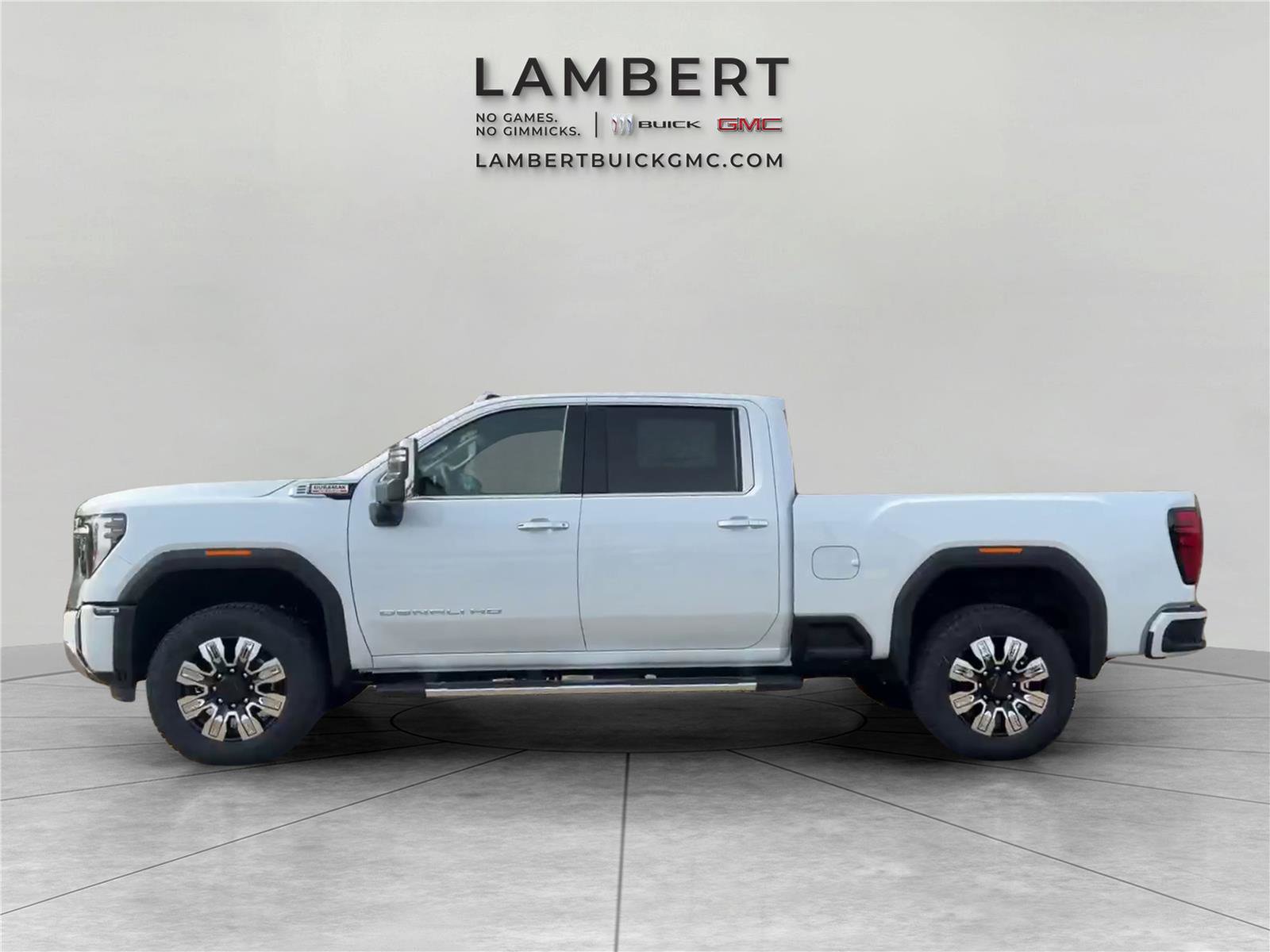 New 2026 GMC Sierra 2500 Denali w/ Denali Reserve Package image 2