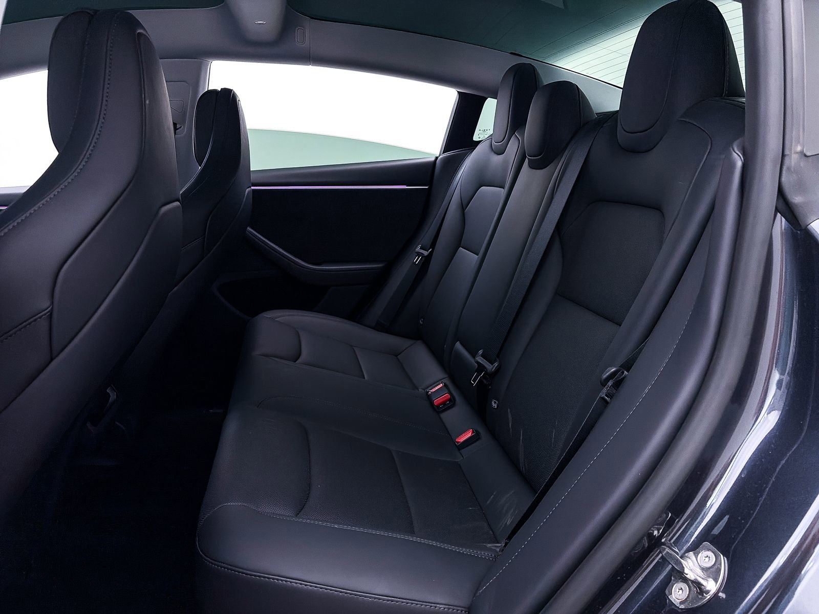 Used 2024 Tesla Model 3 Performance image 32