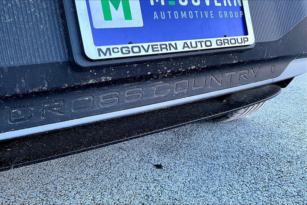 New 2026 Volvo EX30 Cross Country Ultra w/ Protection Package image 9