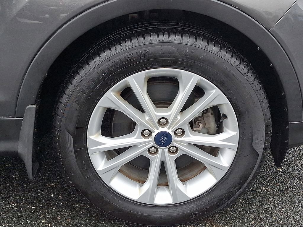 Certified 2018 Ford Escape SE image 8