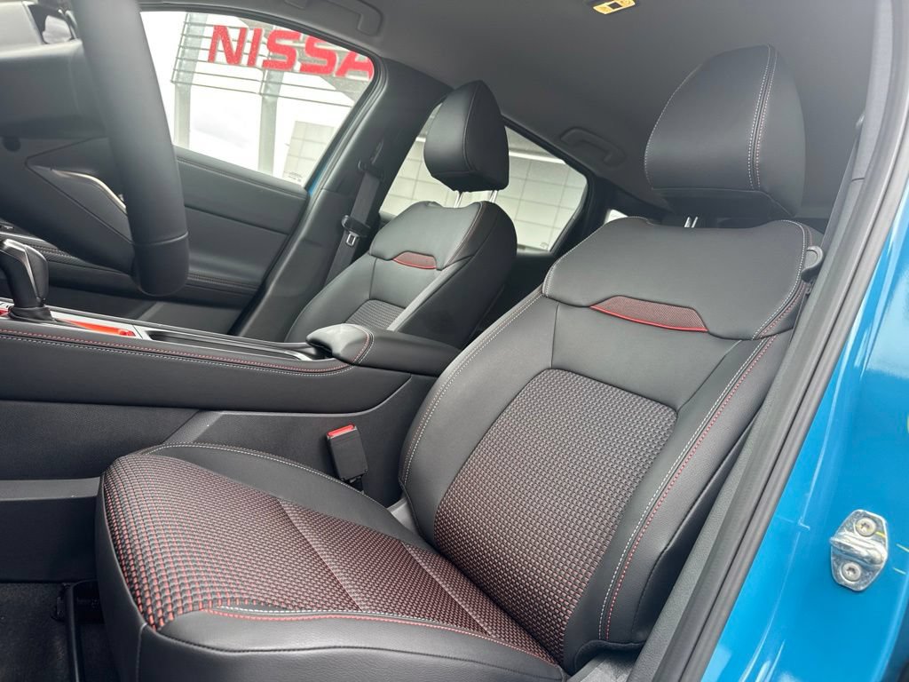 New 2026 Nissan Kicks SR w/ Cold Weather Package AWD/4WD image 10