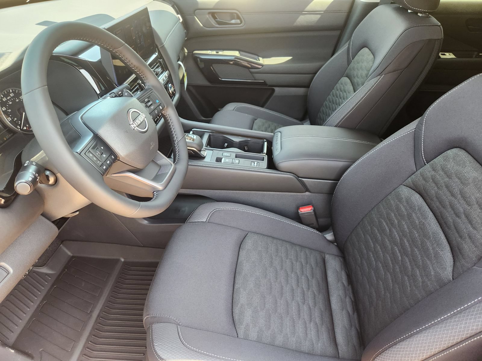 New 2026 Nissan Pathfinder SV FWD image 12