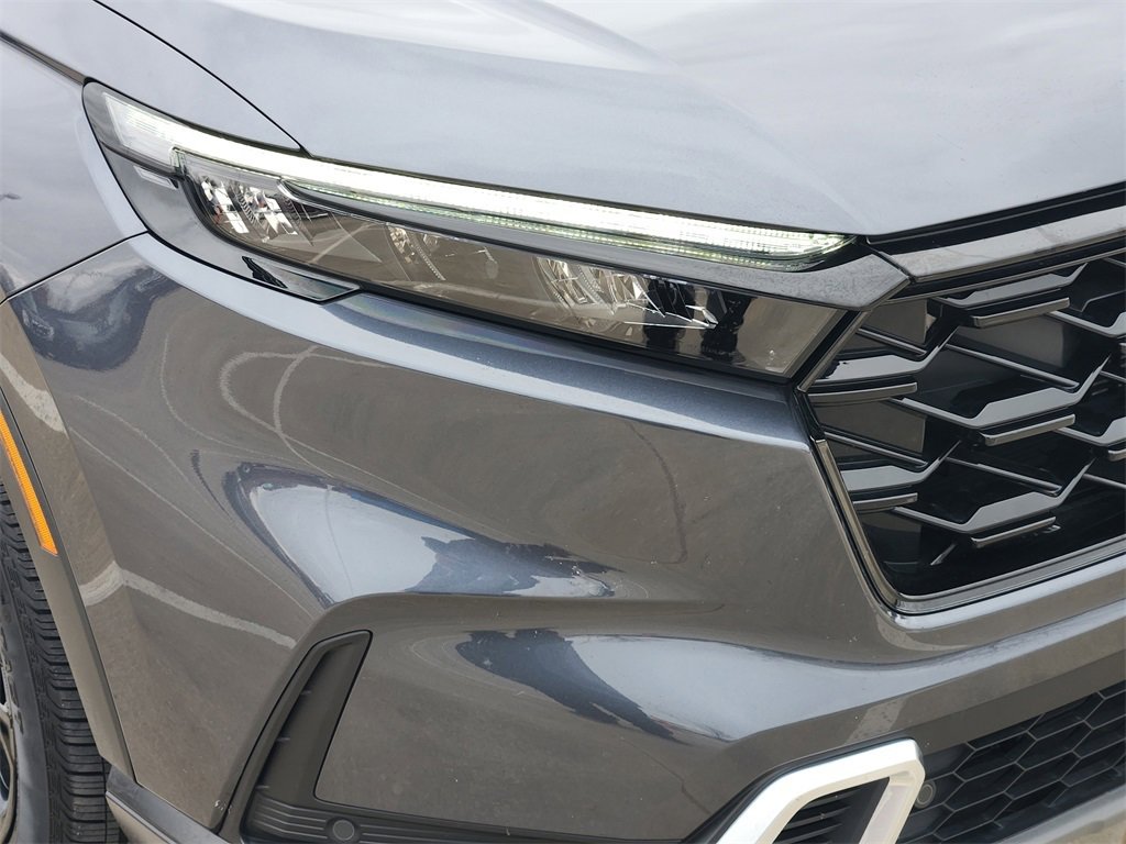Used 2025 Honda CR-V Sport Touring image 9