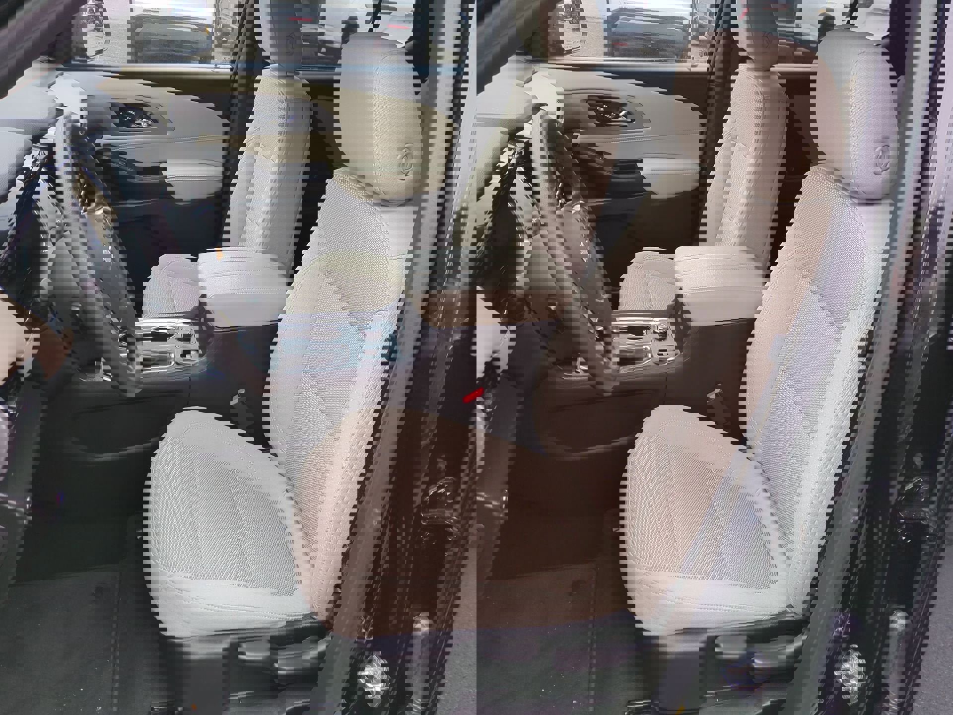 Certified 2023 Chevrolet Traverse LS w/ Safety Package image 18