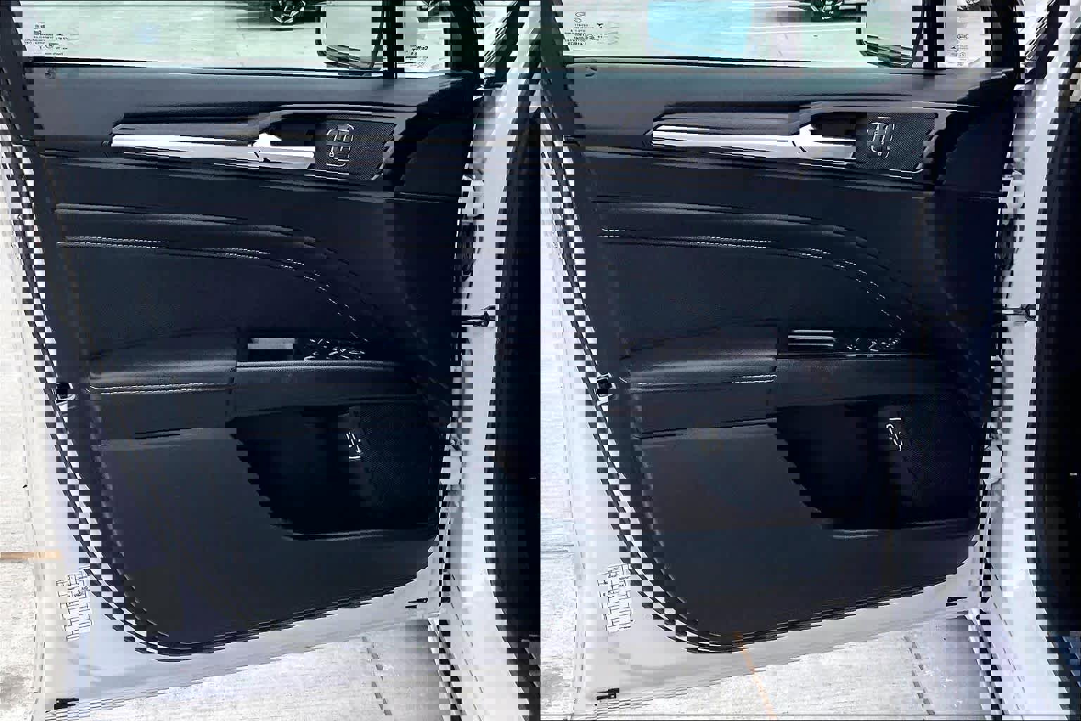 Used 2019 Ford Fusion Titanium FWD image 20