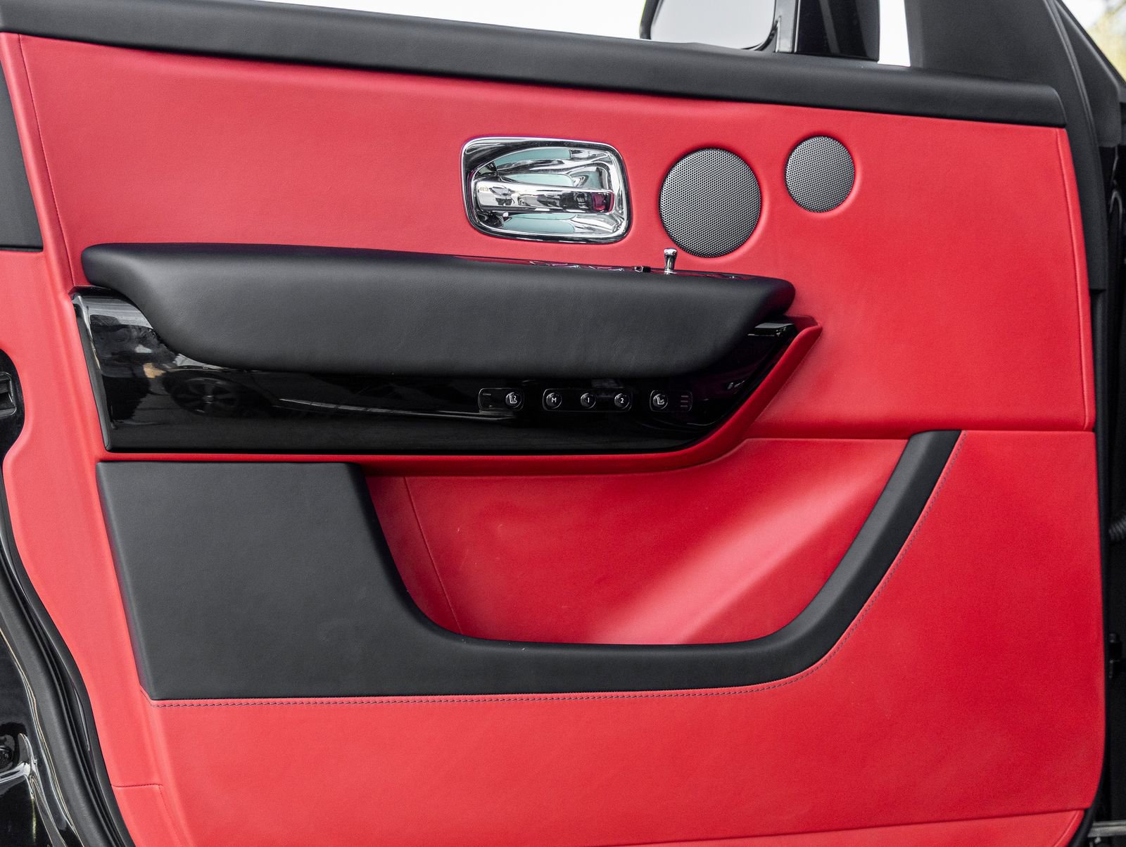 Certified 2023 Rolls-Royce Cullinan image 21