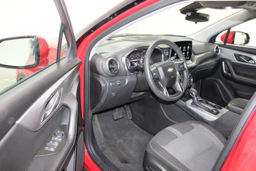 Used 2024 Chevrolet Blazer LT image 21