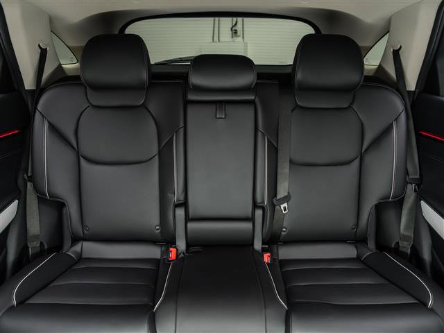 New 2026 Genesis GV70 2.5T Advanced AWD/4WD image 30