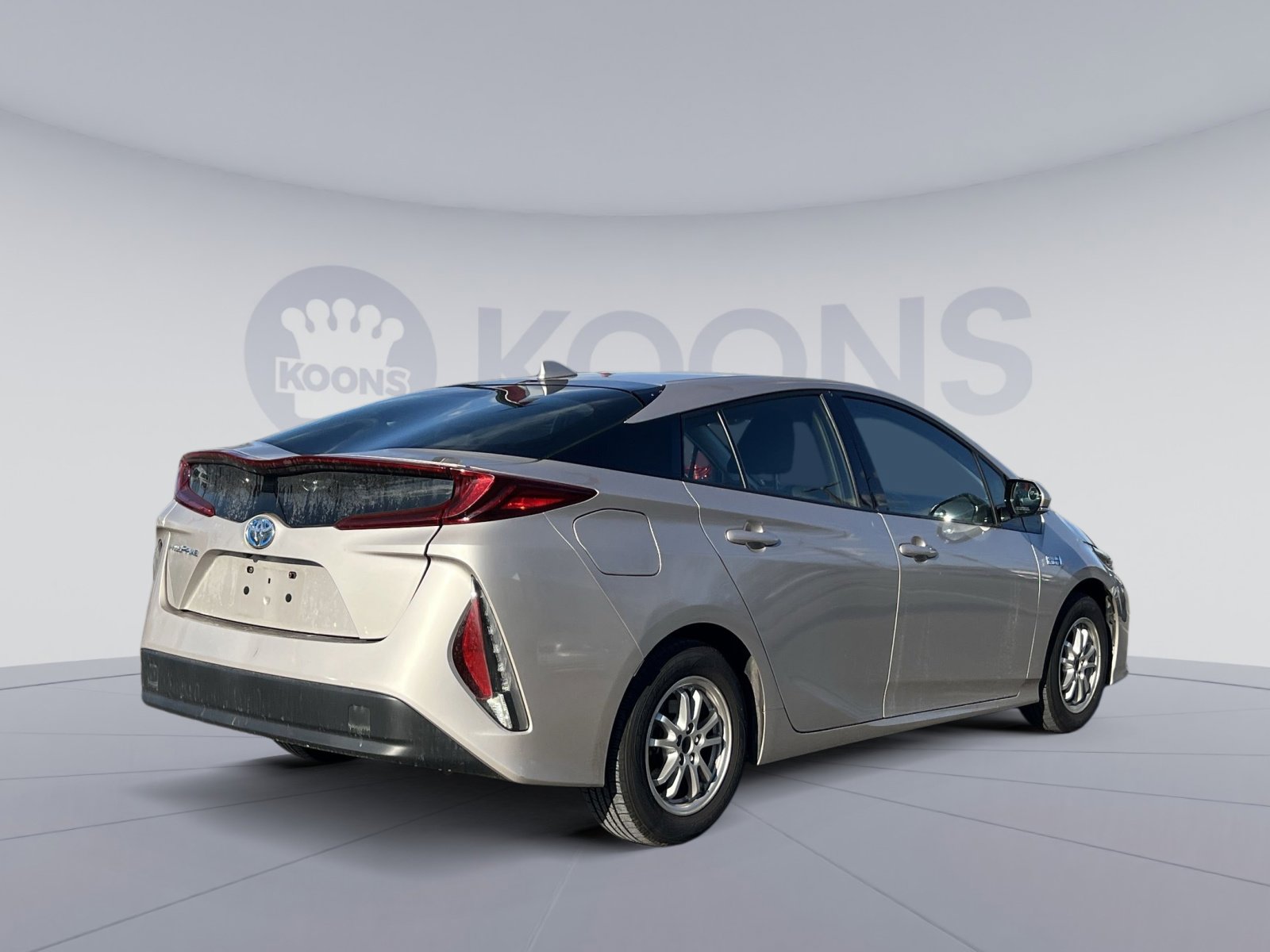 Used 2019 Toyota Prius Prime Plus image 5