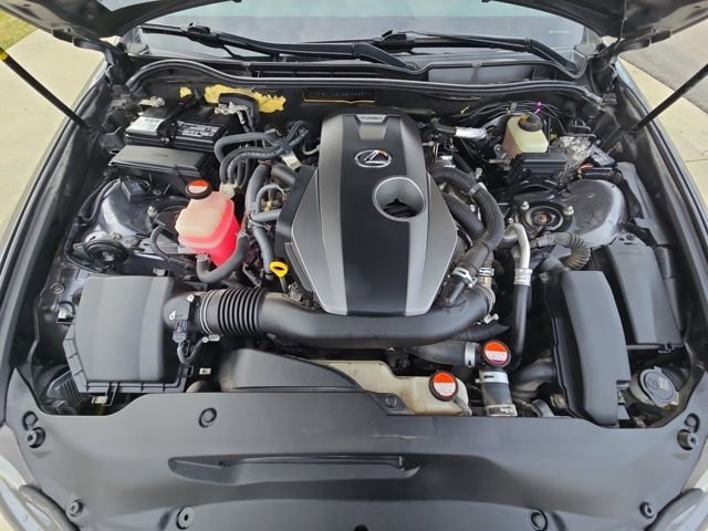 Used 2016 Lexus IS 200t image 34