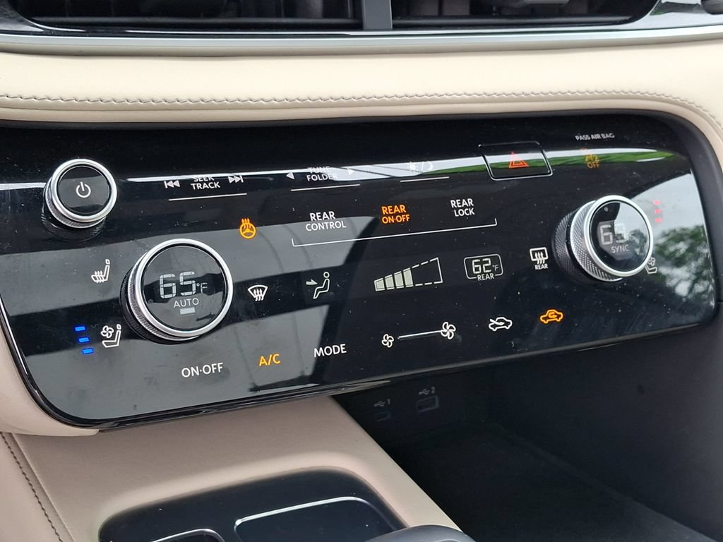 Used 2022 INFINITI QX60 Luxe w/ Cargo Package AWD/4WD image 19