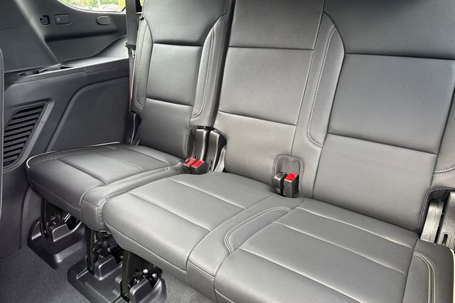 New 2026 GMC Yukon Elevation image 17