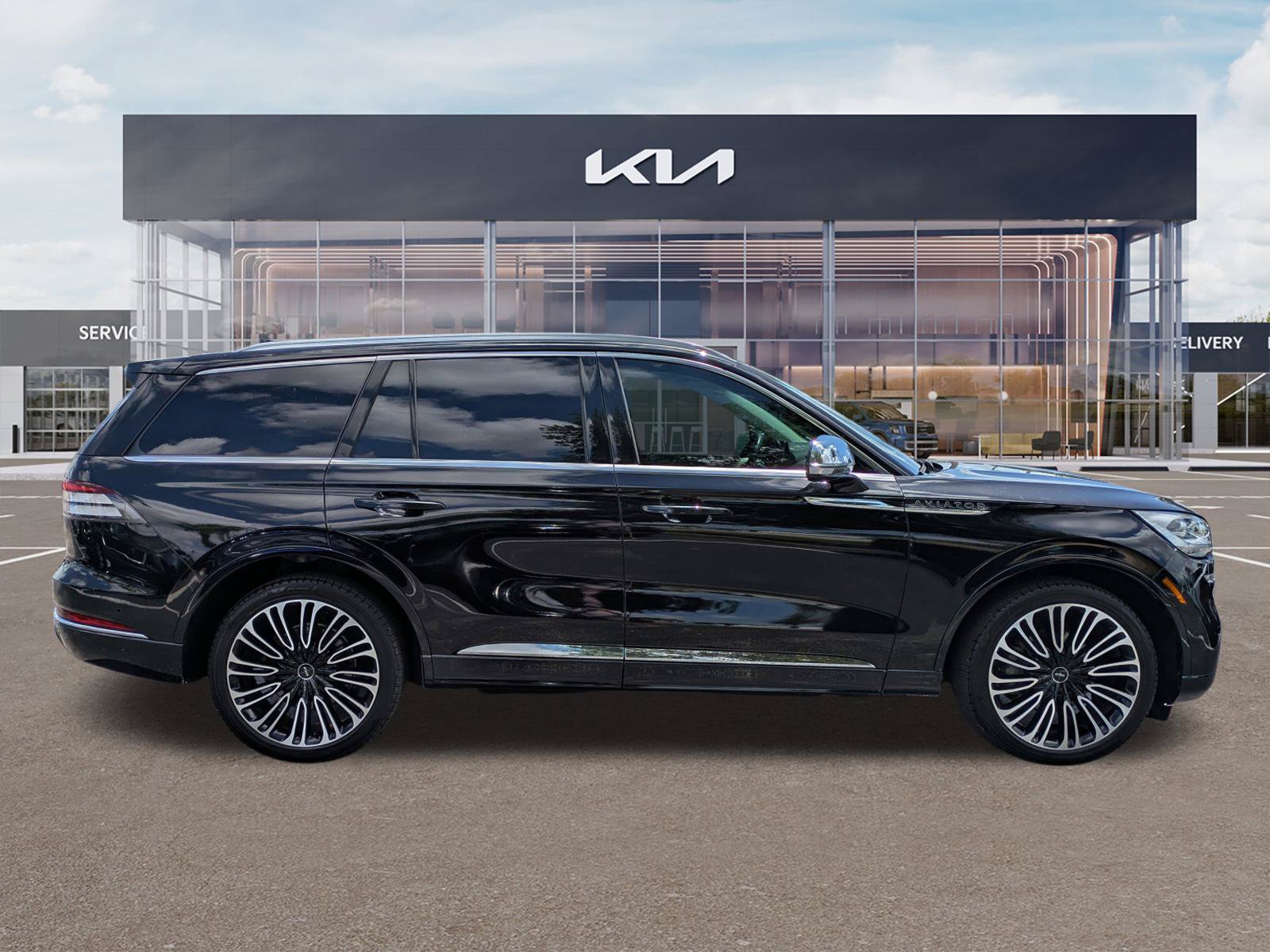 Used 2021 Lincoln Aviator Black Label w/ Dynamic Handling Package AWD/4WD image 3