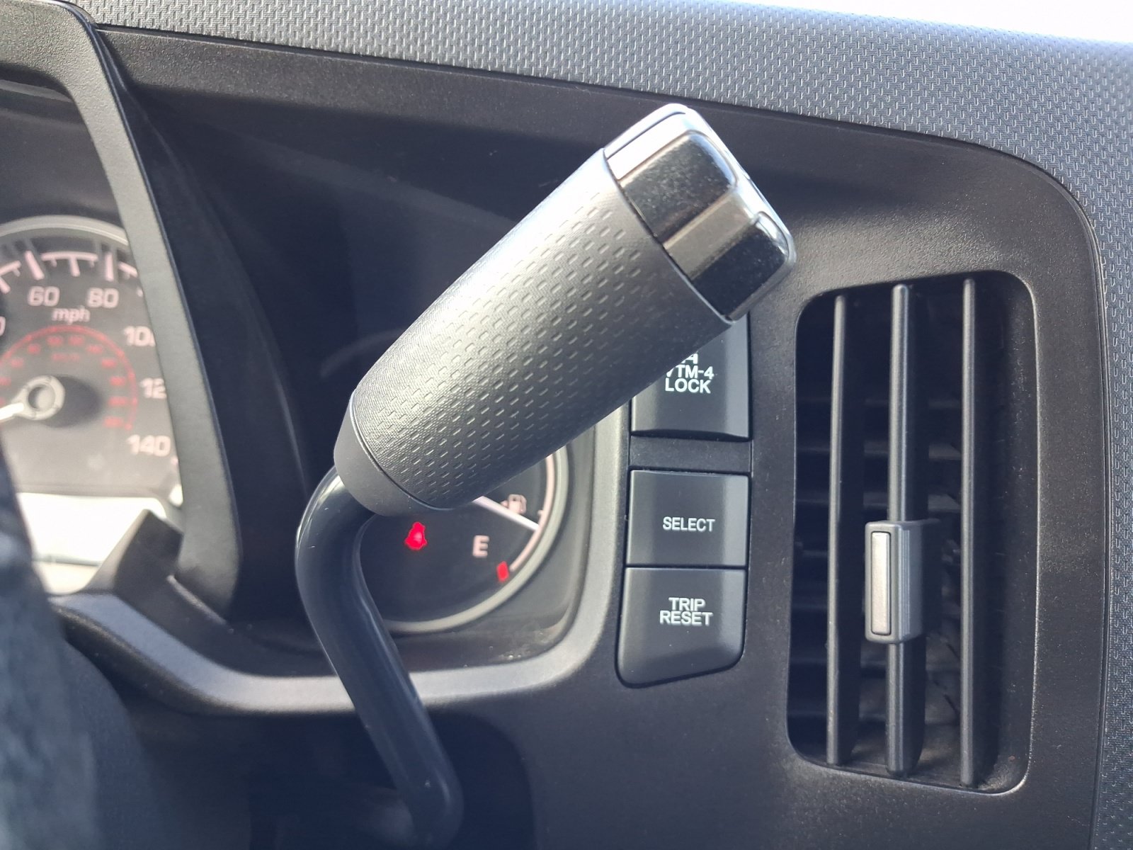 Used 2013 Honda Ridgeline Sport image 14