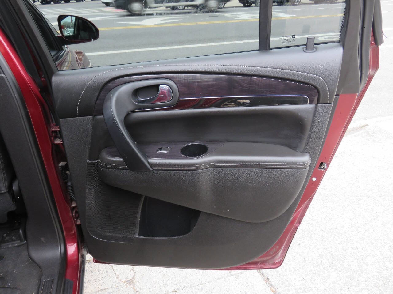 Used 2016 Buick Enclave Leather image 29